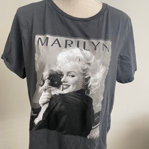 MARILYN MONROE T-SHIRT 🖤